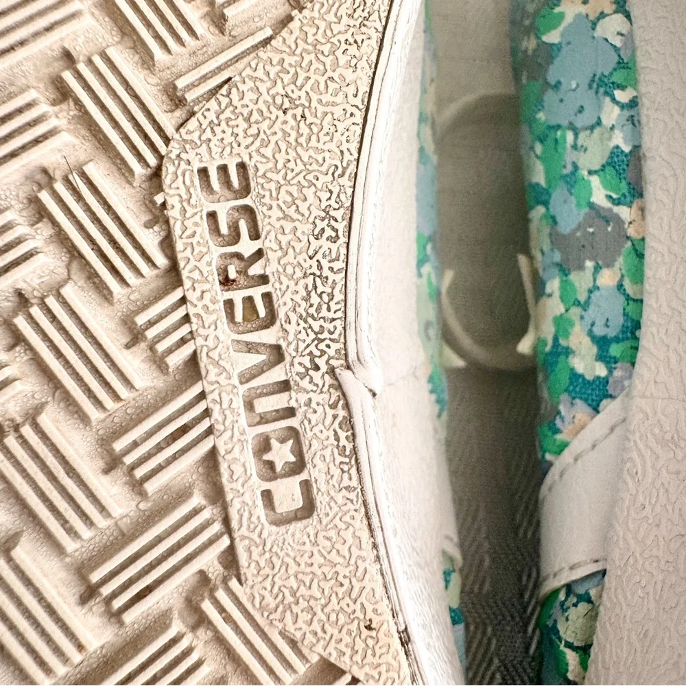 Converse One Star Women's‎ Floral Sneakers Green Blue Canvas Low Top Size 7